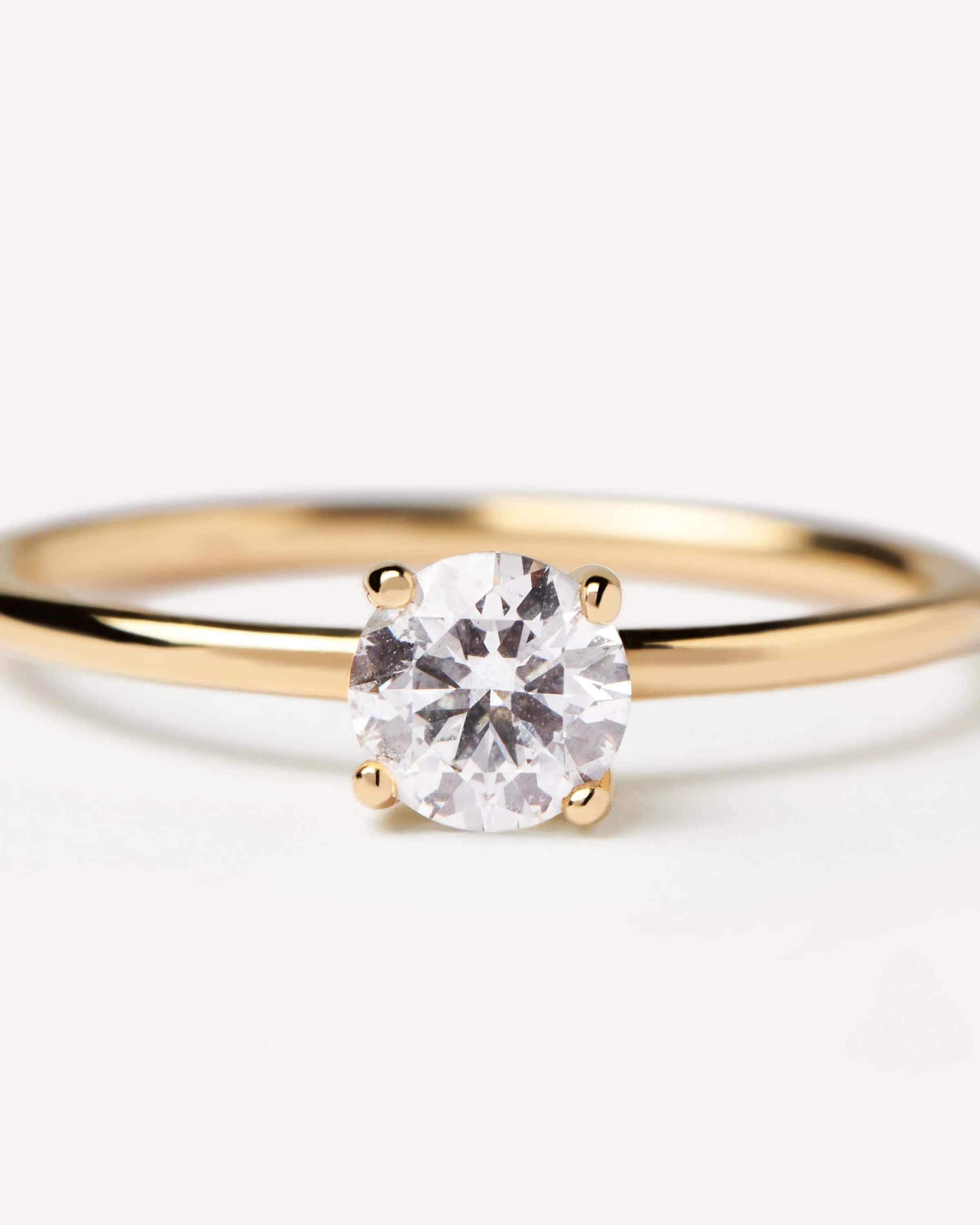Diamonds and gold Solitaire Supreme Ring
