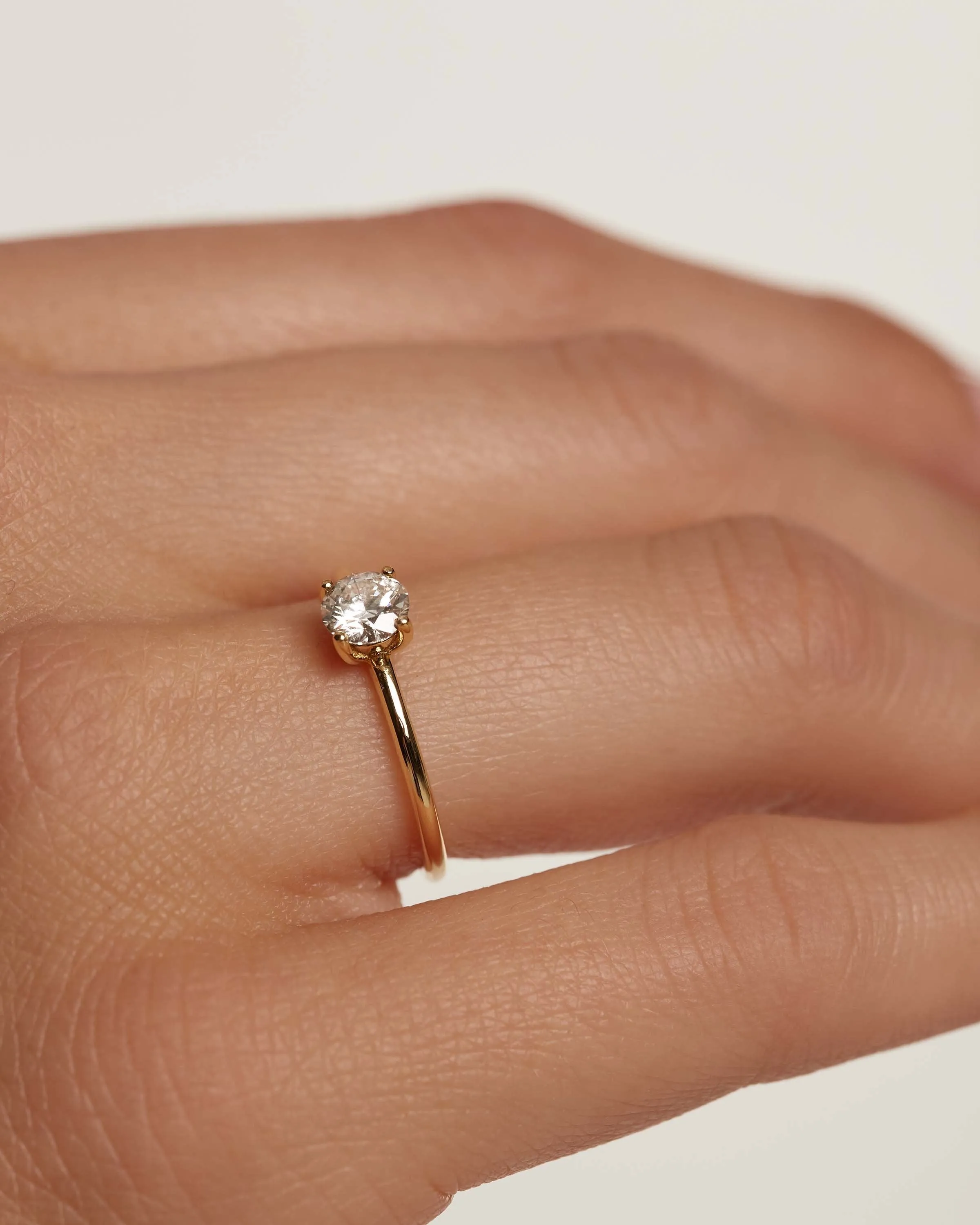 Diamonds and gold Solitaire Supreme Ring