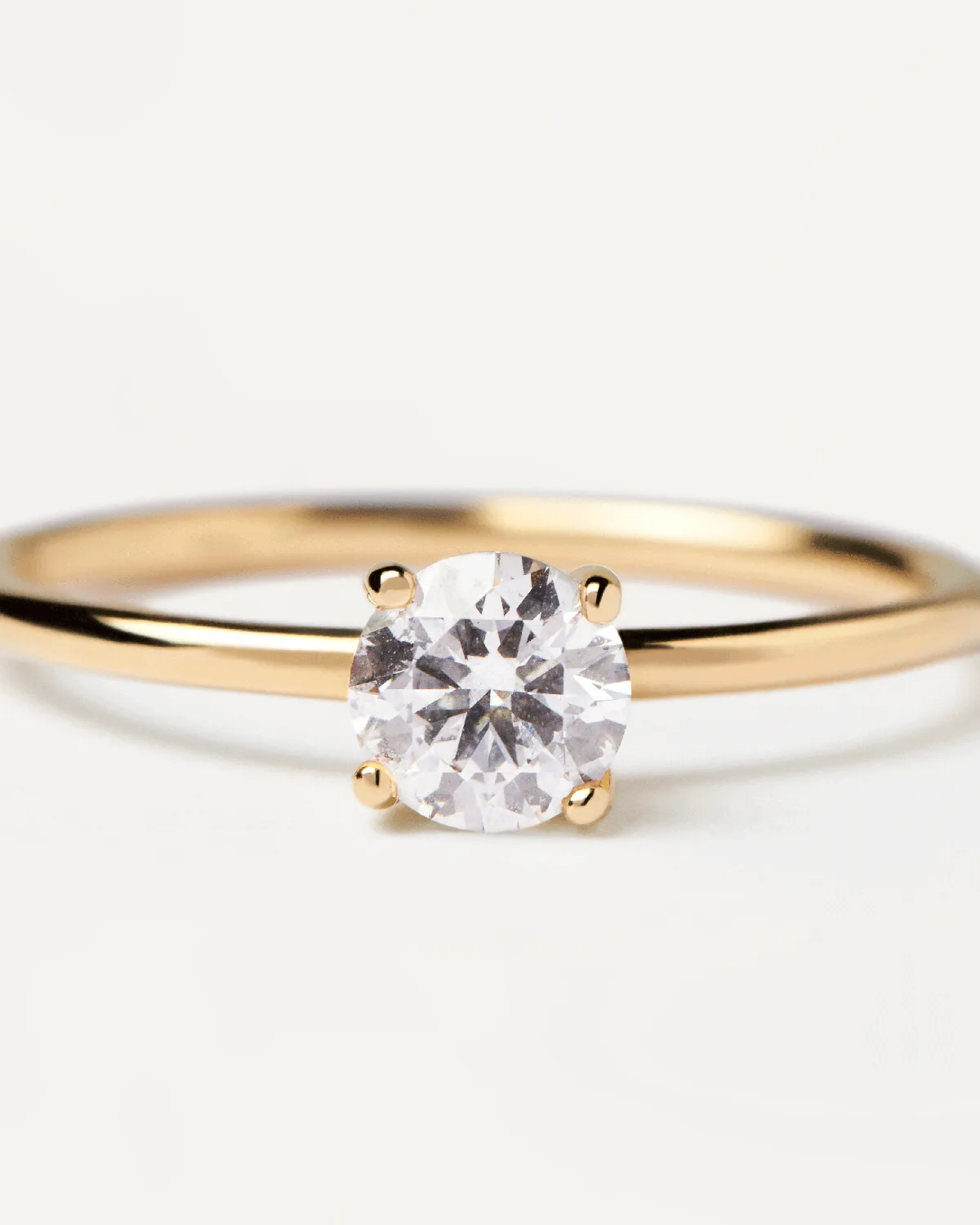 Diamonds and gold Solitaire Supreme Ring