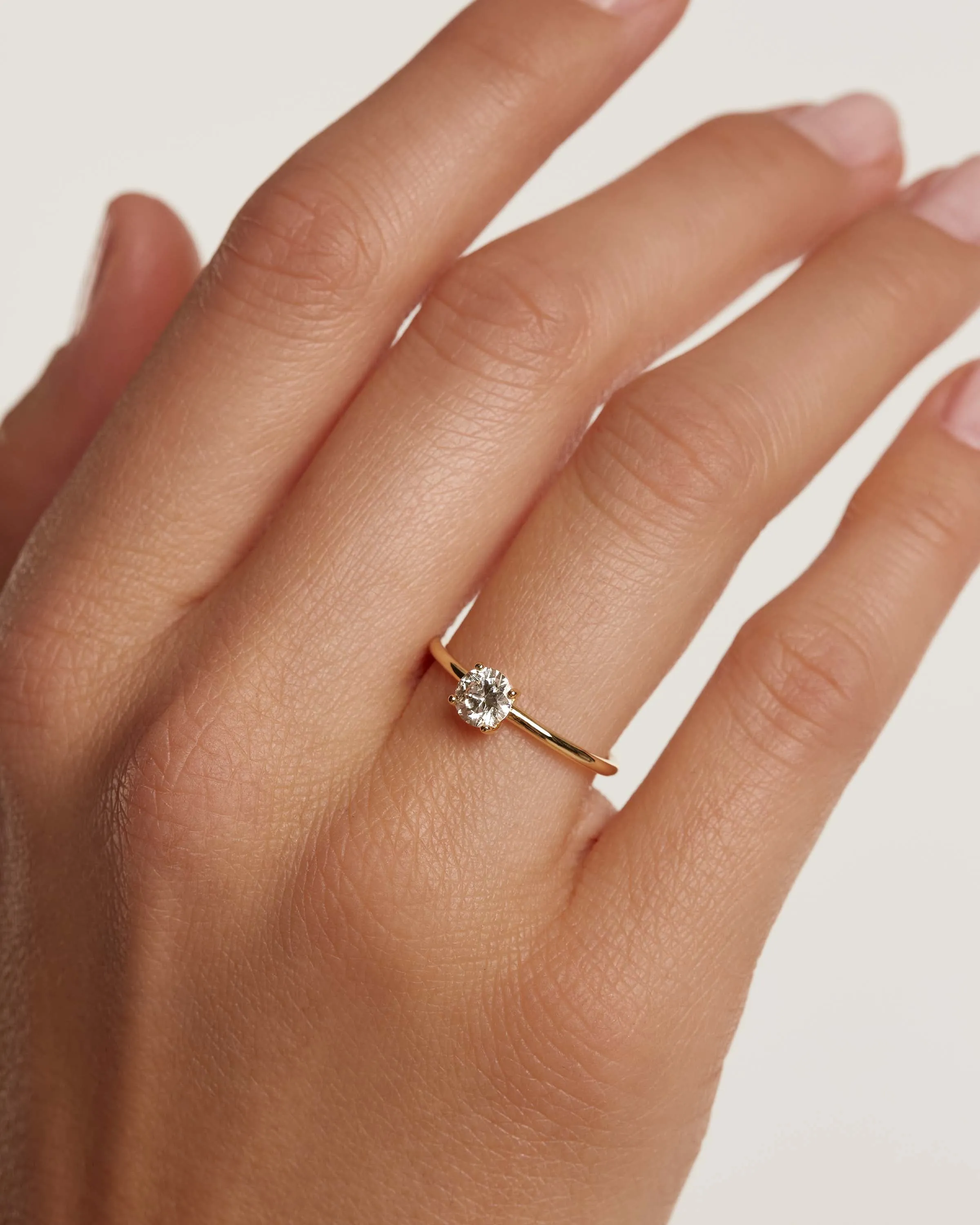 Diamonds and gold Solitaire Supreme Ring