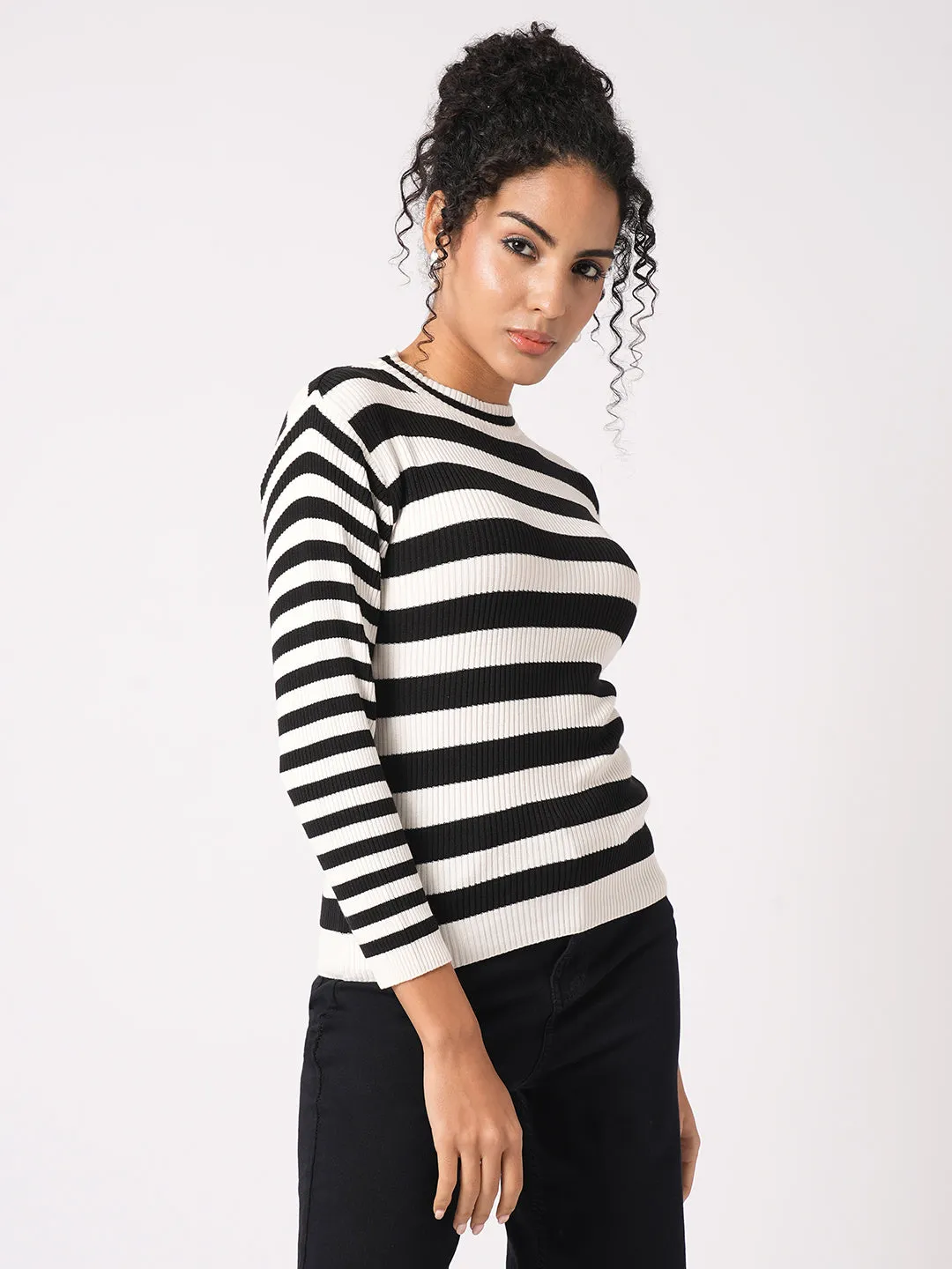 Women Slim Fit Black/White Regular T-Shirt